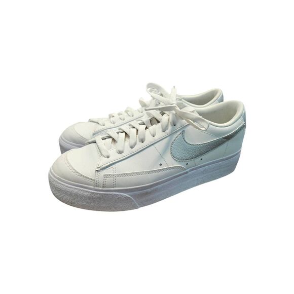 Nike Shoes - NIKE Triple White Platform DQ7571-101 sneaker Athletic Shoe Womens Size 10